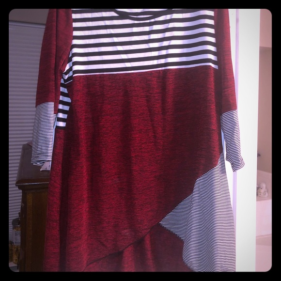 hua lan Tops - Hua Lan unique pretty size XL top